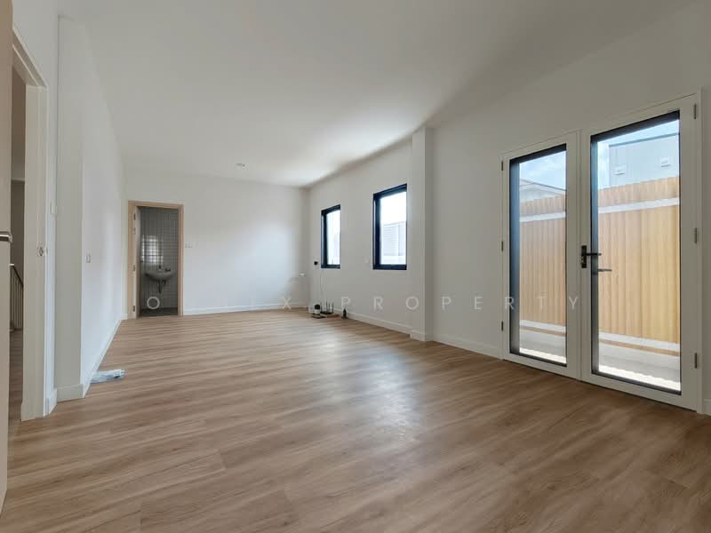 รัชดานิเวศน์, กรุงเทพ, รัชดาภิเษก, สามเสนนอก, ห้วยขวาง, กรุงเทพ, 220 ตร.ม., บ้านเดี่ยว ขาย, โดย Connex Property, 500213649 - DDproperty.com