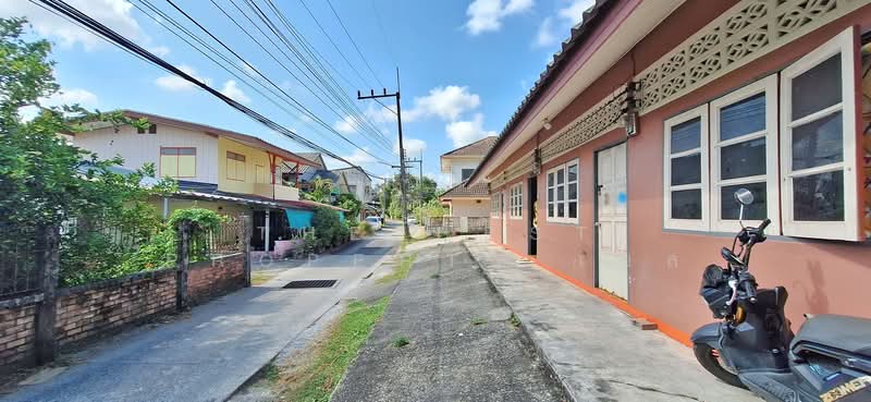 ที่ดินพร้อมสิ่งปลูกสร้างโพธิ์เสด็จ นครศรีธรรมราช, Nakhon Si Thammarat, Pho Sadet, Muang Nakhon Sri Thammarat, Nakhon Si Thammarat, , 344 sqm, Land For Sale, by The Best Property เบล, 500213660 - DDproperty.com
