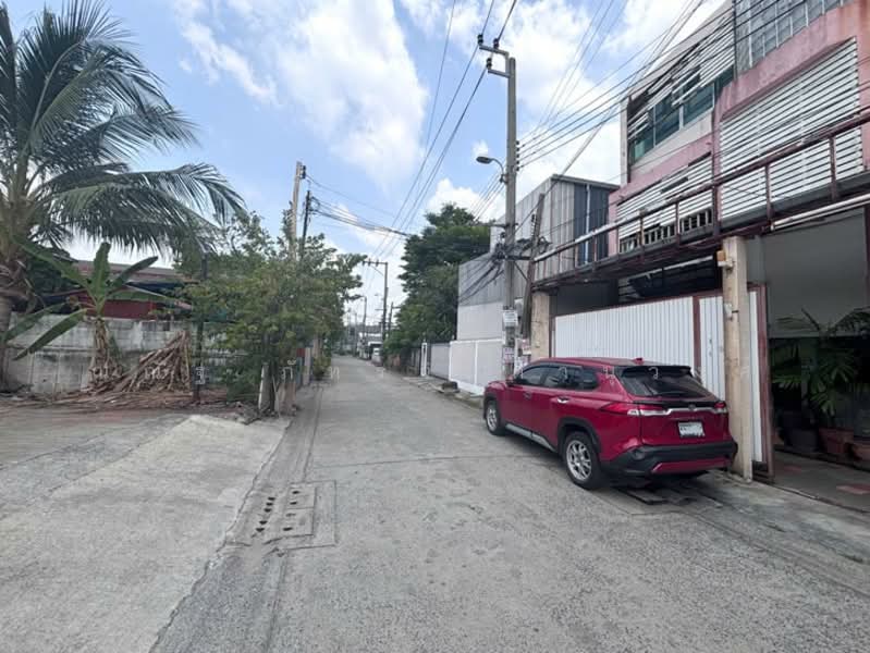 ถนนสุคนธสวัสดิ์ แขวงลาดพร้าว เขตลาดพร้าว กรุงเทพฯ, กรุงเทพ, สุคนธสวัสดิ์, ลาดพร้าว, ลาดพร้าว, กรุงเทพ, 236 ตร.ม., ตึกแถว-อาคารพาณิชย์ ขาย, โดย ณณัฐ ภัทรจินดานุวงศ์, 500213675 - DDproperty.com