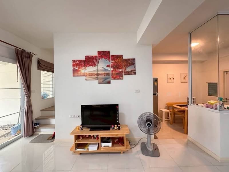 Indy Bangna-Ramkhamhaeng 2 : อินดี้ บางนา-รามคำแหง 2, กรุงเทพ, ซอย 7, ดอกไม้, ประเวศ, กรุงเทพ, 160 ตร.ม., ทาวน์เฮ้าส์ ขาย, โดย Wallaya (Jang) Boonmee, 500213695 - DDproperty.com