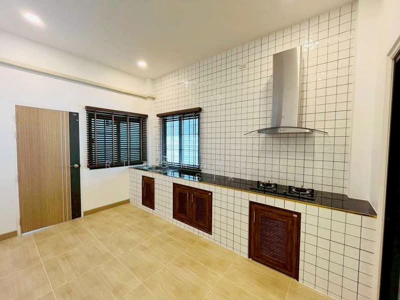 บ้านสวยให้เช่า – ใกล้สนามกอล์ฟเอ็มสปอร์ตคอมเพล็กซ์ เพียง 5 นาที ค่าเช่า 150,000 บาท / เดือน No.6H332, เชียงใหม่, สันกลาง, สันกำแพง, เชียงใหม่, 500 ตร.ม., บ้านเดี่ยว ให้เช่า, โดย Rutchaporn Tunsiri, 500213702 - DDproperty.com