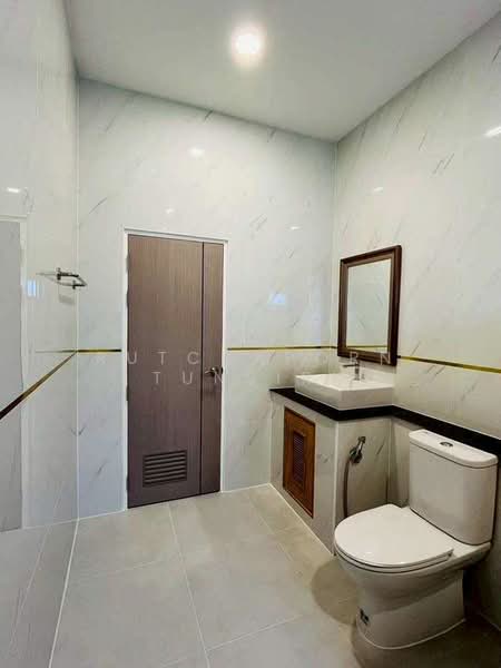 บ้านสวยให้เช่า – ใกล้สนามกอล์ฟเอ็มสปอร์ตคอมเพล็กซ์ เพียง 5 นาที ค่าเช่า 150,000 บาท / เดือน No.6H332, Chiang Mai, San Klang, San Kamphaeng, Chiang Mai, 7 Bedrooms, 500 sqm, Single Detached House For Rent, by Rutchaporn Tunsiri, 500213702 - DDproperty.com