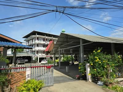 ขาย - ที่ดินพร้อมสิ่งปลูกสร้าง 769 ตร.วา ติดถนนซุปเปอร์ไฮเวย์ (สารภี), เชียงใหม่