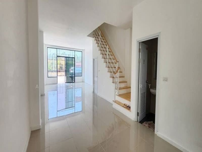 For Rent - อาคารพาณิชย์ 3 ชั้น ซอยอัสสัมชัญ-หนองค้อ 13, Chon Buri (Pattaya)