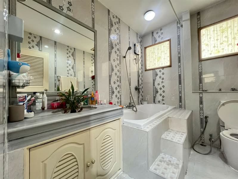 The Water House Kanchanaphisek-Rama 2, Bangkok, Bang Bon 3 Road, Lak Song, Bang Khae, Bangkok, 10+ Bedrooms, 1,100 sqm, Single Detached House For Sale, by คุณ ชาณินภัสส์ สิชาพันธุ์ (ปัฐ), 500213723 - DDproperty.com