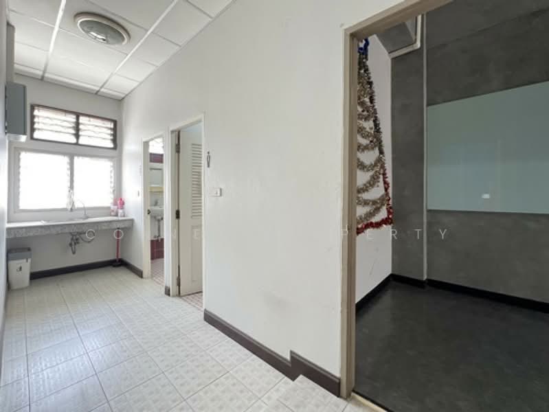 Office for sale in Nuanchan area, near the expressway and Pink Line BTS (Ramintra 40)., Bangkok, -, Nuan Chan, Bueng Kum, Bangkok, , 500 sqm, Office Space For Sale, by Connex Property, 500213725 - DDproperty.com