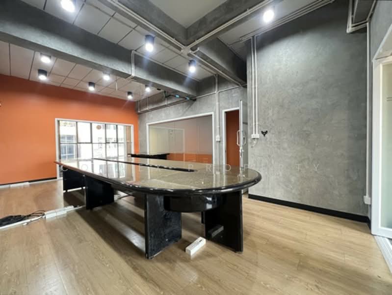 Office for sale in Nuanchan area, near the expressway and Pink Line BTS (Ramintra 40)., Bangkok, -, Nuan Chan, Bueng Kum, Bangkok, , 500 sqm, Office Space For Sale, by Connex Property, 500213725 - DDproperty.com