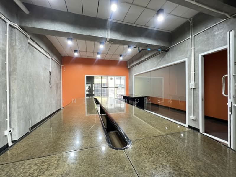 Office for sale in Nuanchan area, near the expressway and Pink Line BTS (Ramintra 40)., Bangkok, -, Nuan Chan, Bueng Kum, Bangkok, , 500 sqm, Office Space For Sale, by Connex Property, 500213725 - DDproperty.com