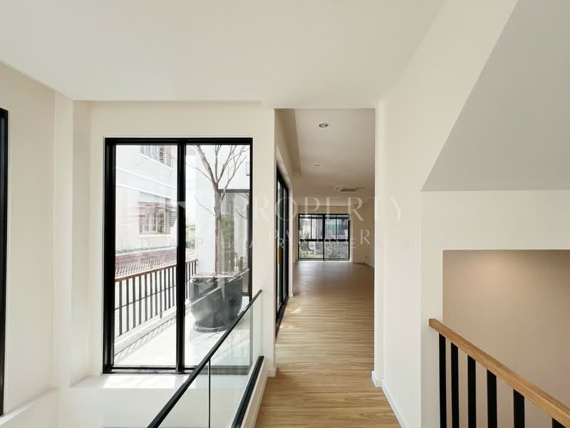 Luxury Detached House in Punnawithi – Prime Sukhumvit 101 Location, Bangkok, สุขุมวิท, Bang Chak, Phra Khanong, Bangkok, 3 Bedrooms, 380 sqm, Single Detached House For Sale, by Chidaphar Beawlek, 500213727 - DDproperty.com