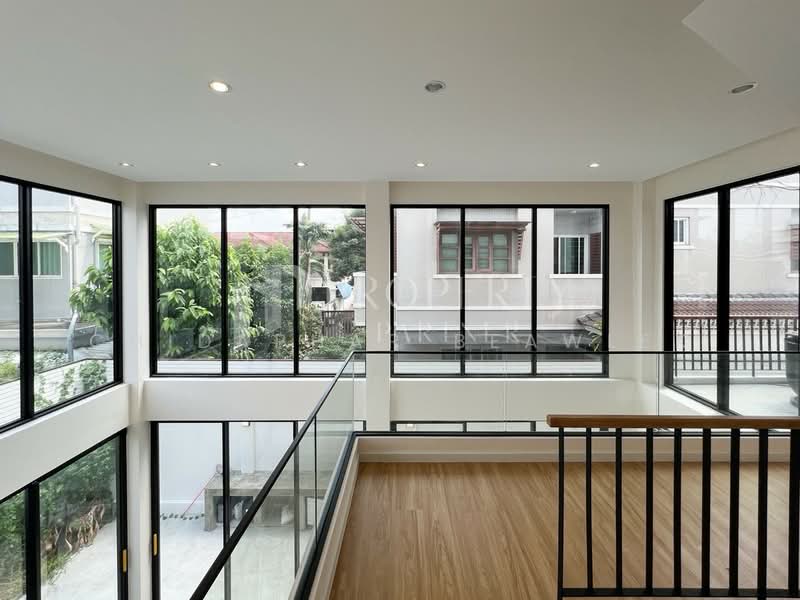 บ้านเดี่ยวปุณณวิถี ใจกลางสุขุมวิท 101 บ้านพักอาศัยระดับ Luxury, กรุงเทพ, สุขุมวิท, บางจาก, พระโขนง, กรุงเทพ, 380 ตร.ม., บ้านเดี่ยว ขาย, โดย Chidaphar Beawlek, 500213727 - DDproperty.com