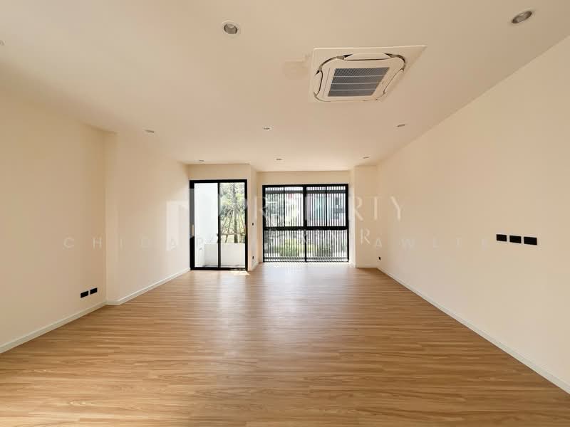 Luxury Detached House in Punnawithi – Prime Sukhumvit 101 Location, Bangkok, สุขุมวิท, Bang Chak, Phra Khanong, Bangkok, 3 Bedrooms, 380 sqm, Single Detached House For Sale, by Chidaphar Beawlek, 500213727 - DDproperty.com