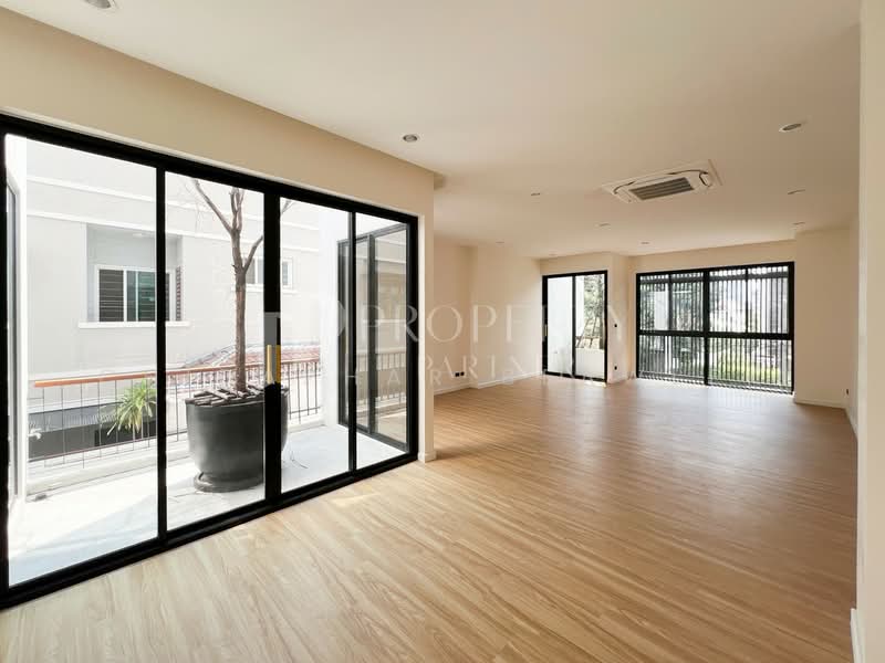 Luxury Detached House in Punnawithi – Prime Sukhumvit 101 Location, Bangkok, สุขุมวิท, Bang Chak, Phra Khanong, Bangkok, 3 Bedrooms, 380 sqm, Single Detached House For Sale, by Chidaphar Beawlek, 500213727 - DDproperty.com