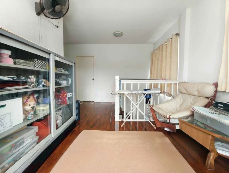 Single House for Sale, Inglada Rangsit-Khlong 4. Beautiful house, newly painted throughout., Pathum Thani, Lat Sawai, Lam Luk Ka, Pathum Thani, 3 Bedrooms, 150 sqm, Single Detached House For Sale, by CHAWALIT KONGSAKPAIBUL, 500213752 - DDproperty.com