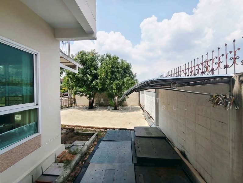 Single House for Sale, Inglada Rangsit-Khlong 4. Beautiful house, newly painted throughout., Pathum Thani, Lat Sawai, Lam Luk Ka, Pathum Thani, 3 Bedrooms, 150 sqm, Single Detached House For Sale, by CHAWALIT KONGSAKPAIBUL, 500213752 - DDproperty.com