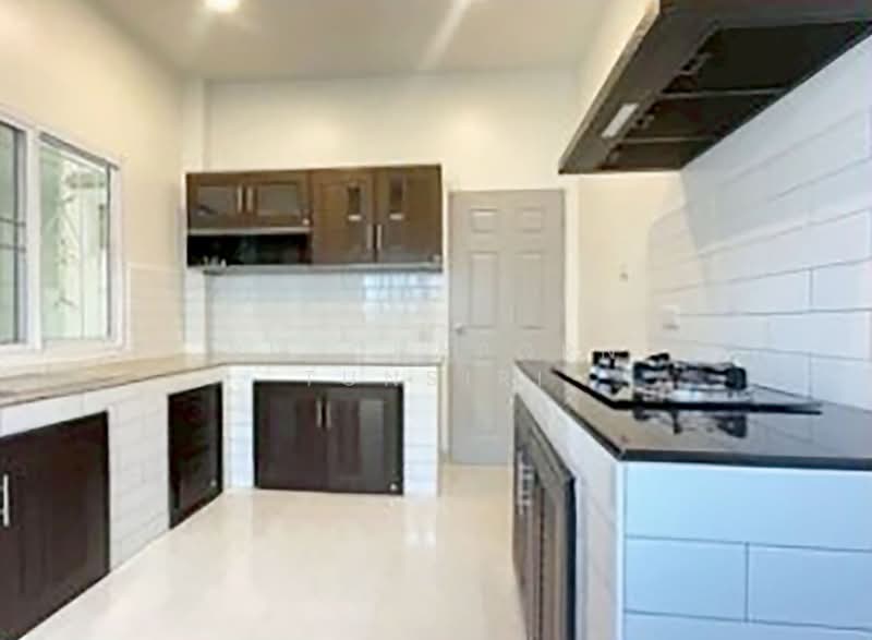 ให้เช่า - บ้านในโครงการ ให้เช่า – ใกล้ตลาดหางดง เพียง 5 นาที ค่าเช่า 17,000 บาท / เดือน รหัสทรัพย์ :No.14H1065, เชียงใหม่