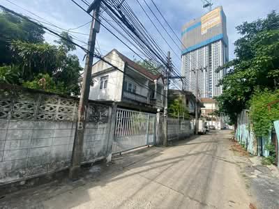 ขาย - ที่ดินซอยภูมิจิตร ใกล้บีทีเอสพระโขนง, กรุงเทพ