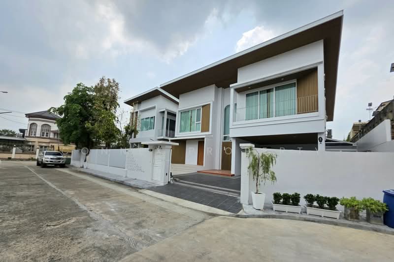 Kritsada Nakhon 31, Bangkok, บรมราชชนนี, Sala Thammasop, Thawi Watthana, Bangkok, 6 Bedrooms, 84 sqm, Single Detached House For Sale, by Connex Property, 500213787 - DDproperty.com