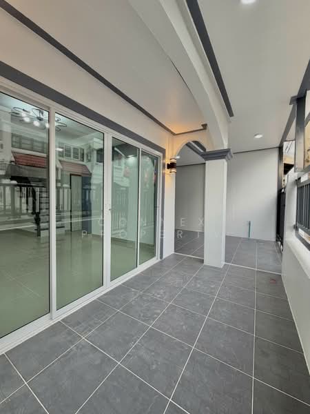 Kittayarak, Nonthaburi, สนามบินน้ำ, Tha-Sai, Muang Nonthaburi, Nonthaburi, 4 Bedrooms, 180 sqm, Townhouse For Sale, by Connex Property, 500213789 - DDproperty.com