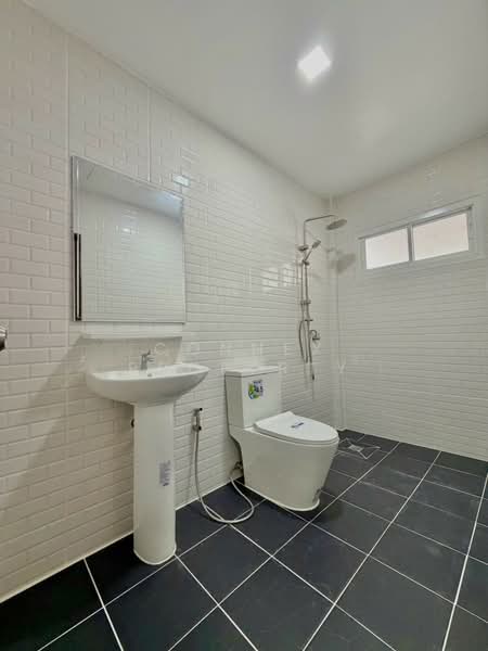 Kittayarak, Nonthaburi, สนามบินน้ำ, Tha-Sai, Muang Nonthaburi, Nonthaburi, 4 Bedrooms, 180 sqm, Townhouse For Sale, by Connex Property, 500213789 - DDproperty.com