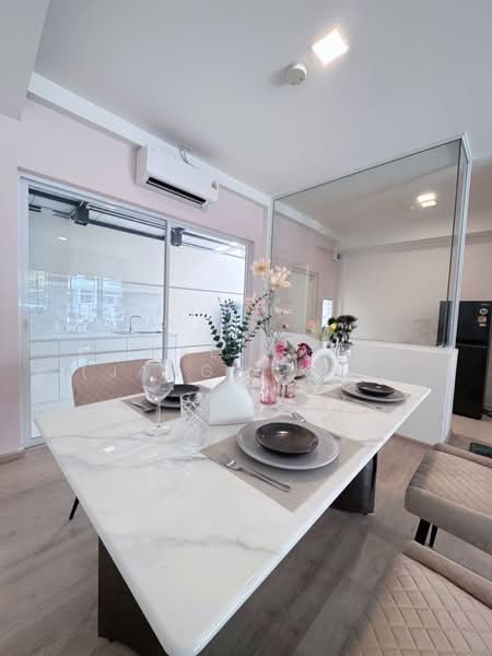 Indy 2 Bangna-Ramkhamhaeng 2, Bangkok, Soi Ramkhamhaeng 2, Dok Mai, Prawet, Bangkok, 3 Bedrooms, 122 sqm, Townhouse For Rent, by Wallaya (Jang) Boonmee, 500213798 - DDproperty.com