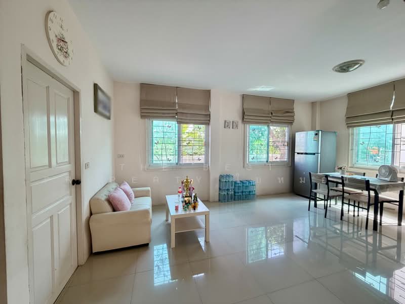 หมู่บ้านณรงค์ชัย บางปะอิน, Phra Nakhon Si Ayutthaya, Ban Sang, Bang Pa-In, Phra Nakhon Si Ayutthaya, 3 Bedrooms, 150 sqm, Single Detached House For Sale, by The Best Property ใบหม่อน, 500213812 - DDproperty.com