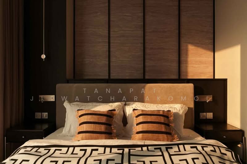 The Esse Asoke, Bangkok, 333 Soi Sukhumvit 21, Sukhumvit Road, Khlongtoei Nua, Watthana, Bangkok, 1 Bedroom, 48 sqm, Condo For Rent, by Tanapat Jitwatcharakomol, 500213814 - DDproperty.com