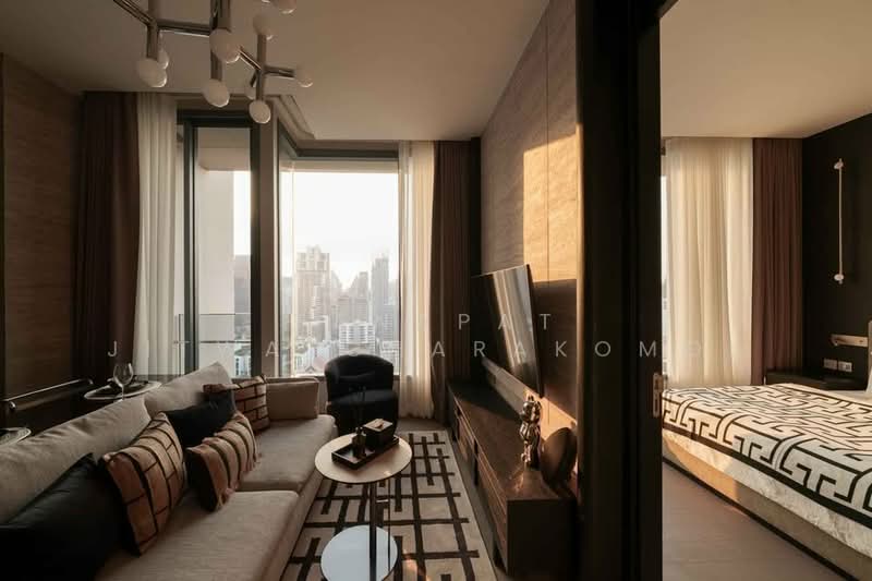 The Esse Asoke, Bangkok, 333 Soi Sukhumvit 21, Sukhumvit Road, Khlongtoei Nua, Watthana, Bangkok, 1 Bedroom, 48 sqm, Condo For Rent, by Tanapat Jitwatcharakomol, 500213814 - DDproperty.com