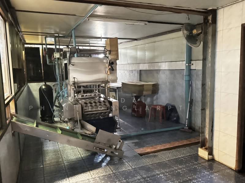 For Sale - For Sale: Warehouse with Existing Bottled Water Production Business in Damnoen Saduak,, Ratchaburi