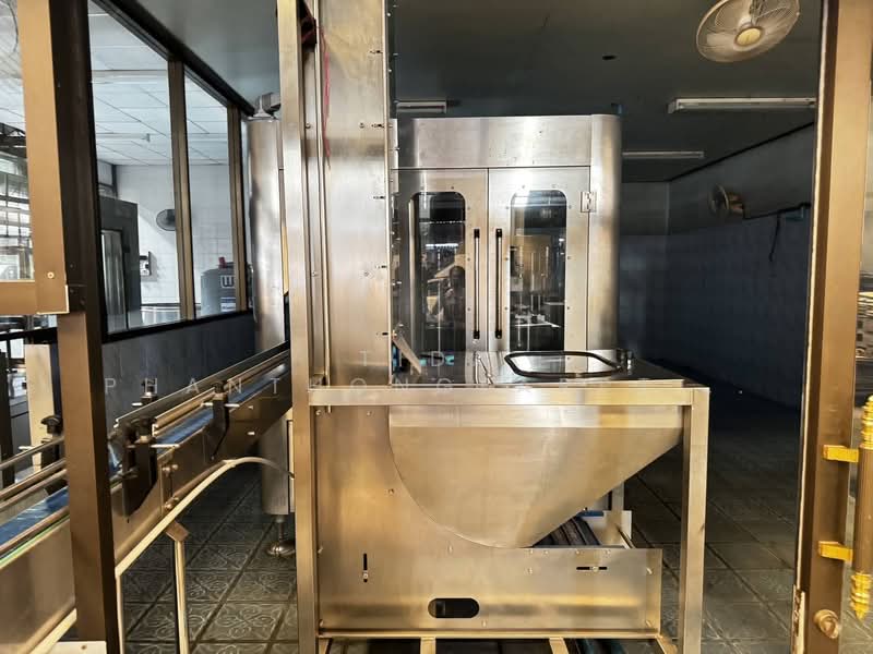 For Sale - For Sale: Warehouse with Existing Bottled Water Production Business in Damnoen Saduak,, Ratchaburi