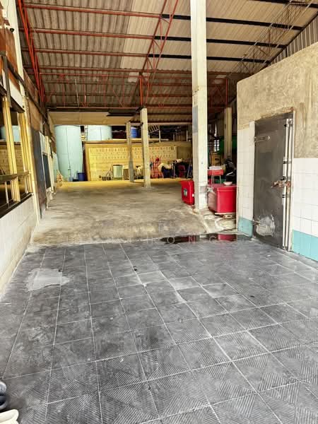 For Sale - For Sale: Warehouse with Existing Bottled Water Production Business in Damnoen Saduak,, Ratchaburi