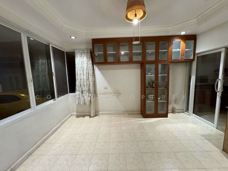 Detached house, Srinakarin 49, Samut Prakan, -, Bang Kaeo, Bang Plee, Samut Prakan, 3 Bedrooms, 172 sqm, Single Detached House For Sale, by Connex Property, 500213836 - DDproperty.com