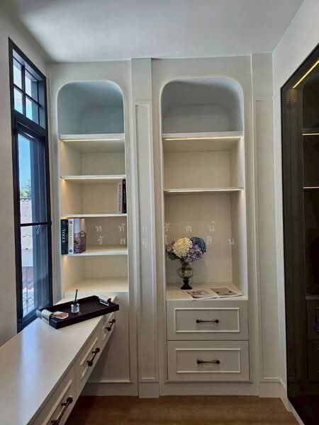 บ้านเดี่ยวหลังใหญ่ สร้างใหม่ สไตล์ Modern Classic ใกล้มหาวิทยาลัยเชียงใหม่ ต.สุเทพ ทำเลทอง, เชียงใหม่, สุเทพ, เมืองเชียงใหม่, เชียงใหม่, 202 ตร.ม., บ้านเดี่ยว ขาย, โดย หทัยรัตน์ จรัสอุไรสิน, 500213839 - DDproperty.com