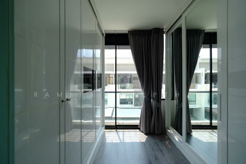 Landmark Ekamai-Ramindra, Bangkok, Sukhonthasawat Road, Lat Phrao, Lat Phrao, Bangkok, 3 Bedrooms, 172 sqm, Townhouse For Rent, by Ramita  Theptham, 500213846 - DDproperty.com