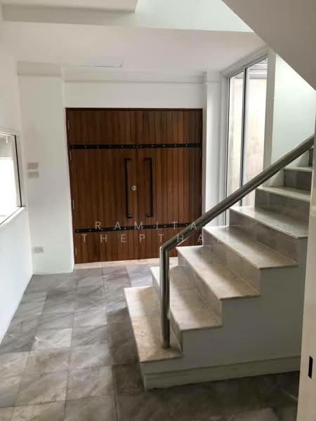 3-BR House, Bangkok, Phlapphla, Wang Thonglang, Bangkok, 3 Bedrooms, 66 sqm, Single Detached House For Rent, by Ramita  Theptham, 500213852 - DDproperty.com