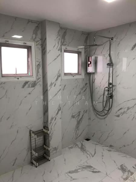 3-BR House, Bangkok, Phlapphla, Wang Thonglang, Bangkok, 3 Bedrooms, 66 sqm, Single Detached House For Rent, by Ramita  Theptham, 500213852 - DDproperty.com