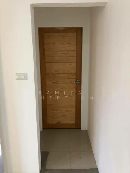 3-BR House, Bangkok, Phlapphla, Wang Thonglang, Bangkok, 3 Bedrooms, 66 sqm, Single Detached House For Rent, by Ramita  Theptham, 500213852 - DDproperty.com