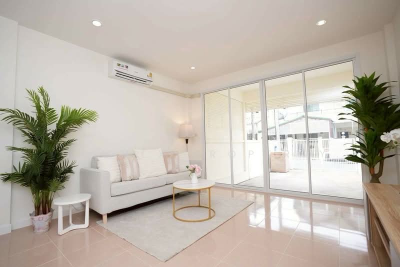 For Sale - Ban Thip Town House, Bangkok