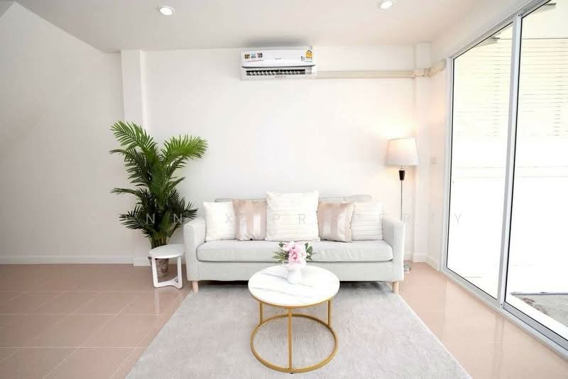 For Sale - Ban Thip Town House, Bangkok