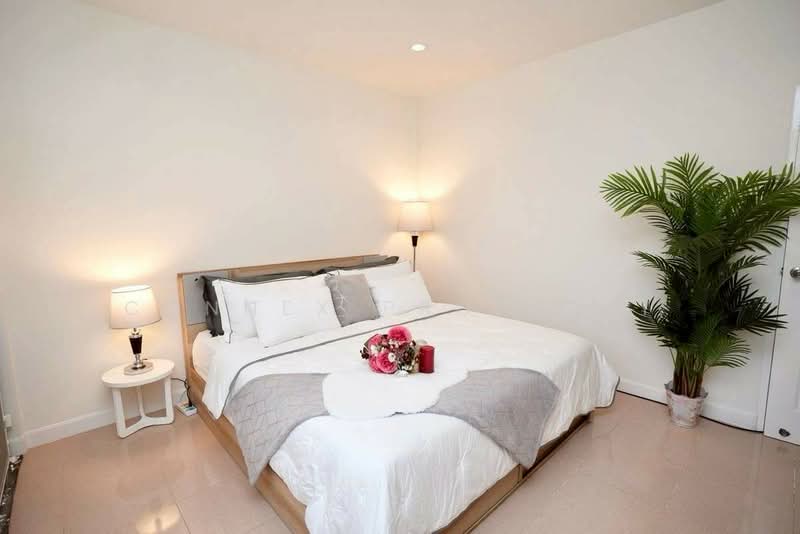 For Sale - Ban Thip Town House, Bangkok