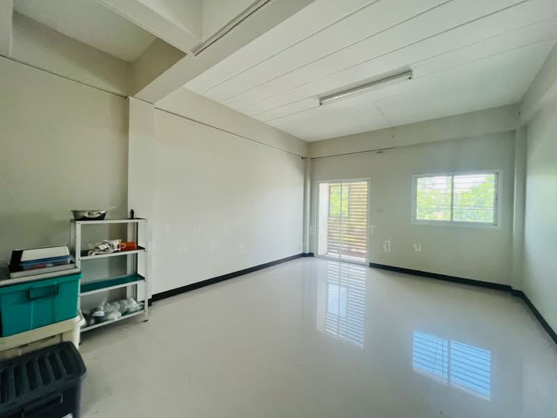 อาคารพาณิชย์ศรีราชา ชลบุรี, Chon Buri (Pattaya), Bang Phra, Si Racha, Chon Buri (Pattaya), , 100 sqm, Shophouse For Sale, by The Best Property ปิ่น, 500213868 - DDproperty.com