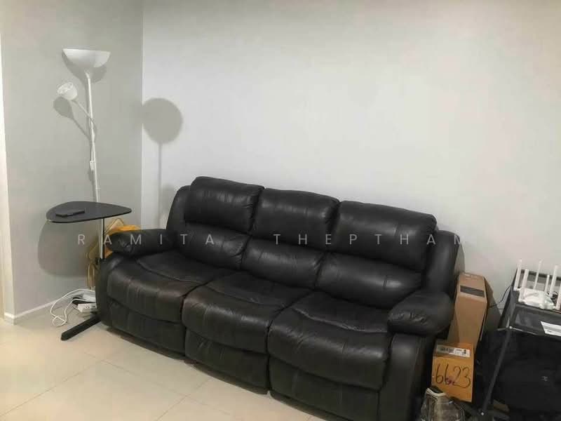 Aspire Rama 9, Bangkok, Soi Rama 9, Rama 9 Road, Huai Khwang, Huai Khwang, Bangkok, 1 Bedroom, 39 sqm, Condo For Rent, by Ramita  Theptham, 500213869 - DDproperty.com