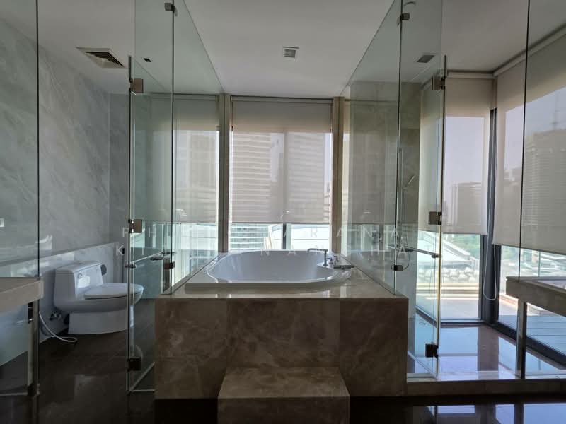 Le Raffine Sukhumvit 39, Bangkok, Soi Sukhumvit 39, Khlong Tan Nua, Watthana, Bangkok, 4 Bedrooms, 480 sqm, Condo For Sale, by Phatcharanan Kittiananchat, 500213877 - DDproperty.com