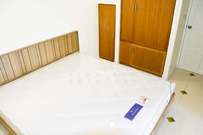 Diamond Tower, Bangkok, Silom, Silom, Bang Rak, Bangkok, 2 Bedrooms, 77 sqm, Condo For Rent, by Living Real Estates, 500213902 - DDproperty.com