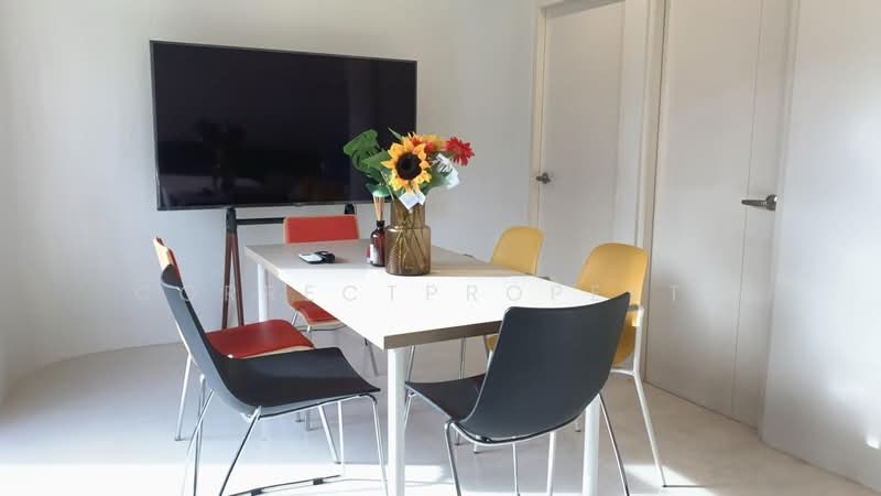 Baan Klang Muang Ladprao-Serithai, Bangkok, 8-2 Soi Serithai 52, Khan Na Yao, Khan Na Yao, Bangkok, 3 Bedrooms, 152 sqm, Townhouse For Rent, by CorrectProperty, 500213913 - DDproperty.com