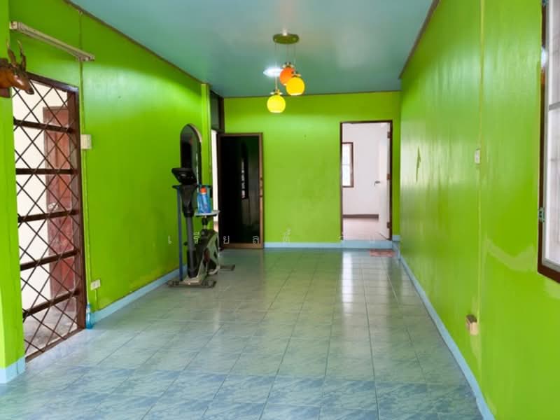 [ขาย] บ้านเดี่ยวชั้นเดียว หมู่บ้านกฤษดานคร 10 พื้นที่กว้างน่าอยู่ ร่มรื่น บ้านหันทิศเหนือ ใกล้เซนทร, Nonthaburi, Bang Rak Pattana, Bang Bua Thong, Nonthaburi, 6 Bedrooms, 140 sqm, Single Detached House For Sale, by เรียลตี้ วัน, 500213914 - DDproperty.com