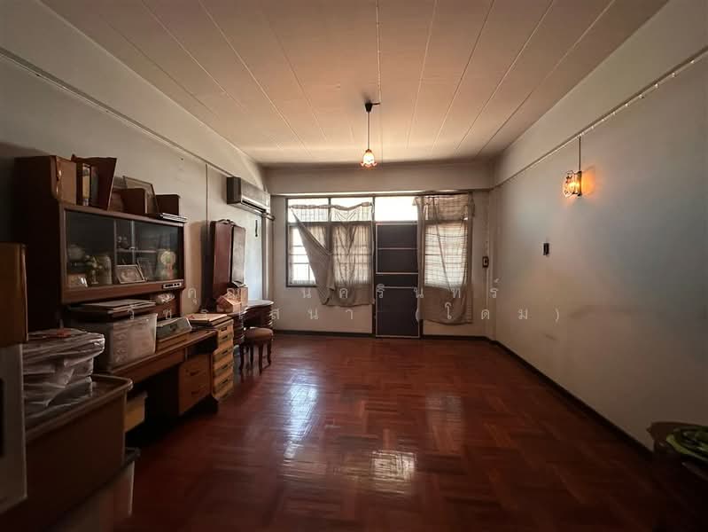 อาคารพาณิชย์ 4.5 ชั้น 21 ตร.ว. อาคารพาณิชย์ ใกล้เมืองทองธานี ซอยแจ้งวัฒนะ-ปากเกร็ด36, นนทบุรี, ถนนแจ้งวัฒนะ, บางตลาด, ปากเกร็ด, นนทบุรี, 100 ตร.ม., ตึกแถว-อาคารพาณิชย์ ขาย, โดย คุณ นครินทร์ วัชรเสนา (โดม), 500213919 - DDproperty.com