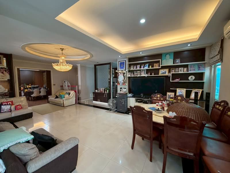 Tanapirom Srinakarin - Wongwaen, Bangkok, Srinakarin Road, Bang Chak, Phra Khanong, Bangkok, 3 Bedrooms, 157 sqm, Townhouse For Sale, by Nannapatsorn Limsiriwat, 500213925 - DDproperty.com