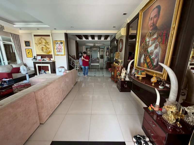 Tanapirom Srinakarin - Wongwaen, Bangkok, Srinakarin Road, Bang Chak, Phra Khanong, Bangkok, 3 Bedrooms, 157 sqm, Townhouse For Sale, by Nannapatsorn Limsiriwat, 500213925 - DDproperty.com