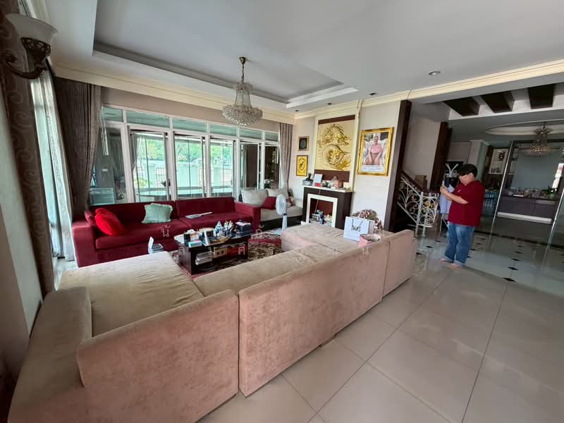 Tanapirom Srinakarin - Wongwaen, Bangkok, Srinakarin Road, Bang Chak, Phra Khanong, Bangkok, 3 Bedrooms, 157 sqm, Townhouse For Sale, by Nannapatsorn Limsiriwat, 500213925 - DDproperty.com