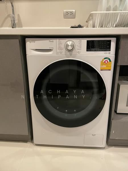 Life Asoke Hype, Bangkok, 339 Chaturathit Rd, Makkasan, Ratchathewi, Bangkok, 1 Bedroom, 32 sqm, Condo For Rent, by Achaya Nithipanyawong, 500213927 - DDproperty.com